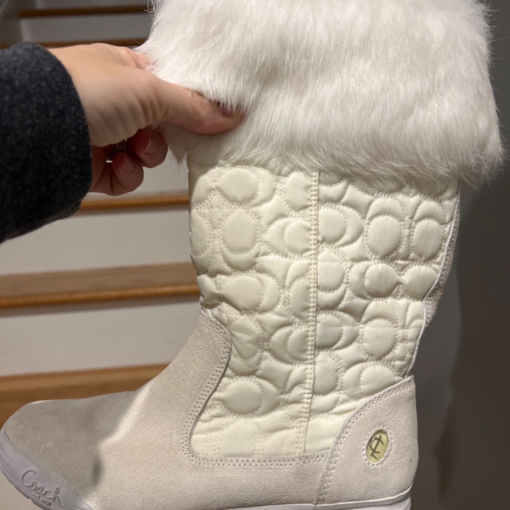 Coach boot - Picture 2 of 4